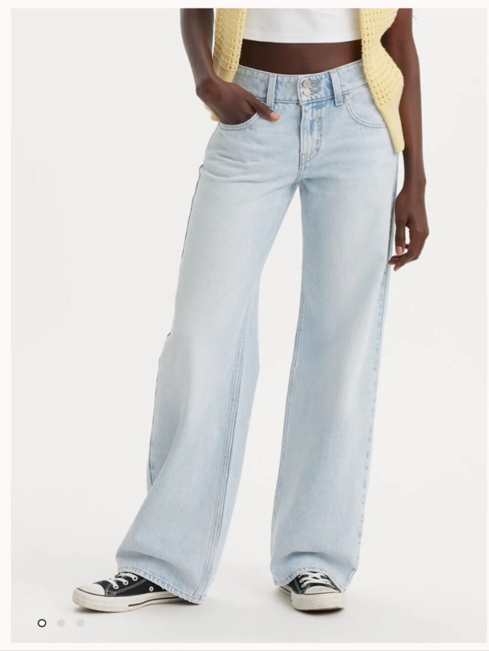 NWT Levi's Superlow Loose Abraided Art Jean Size 32 Light Wash